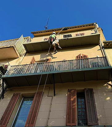 Birgy couverture travaux sur ordes accès difficle façade
