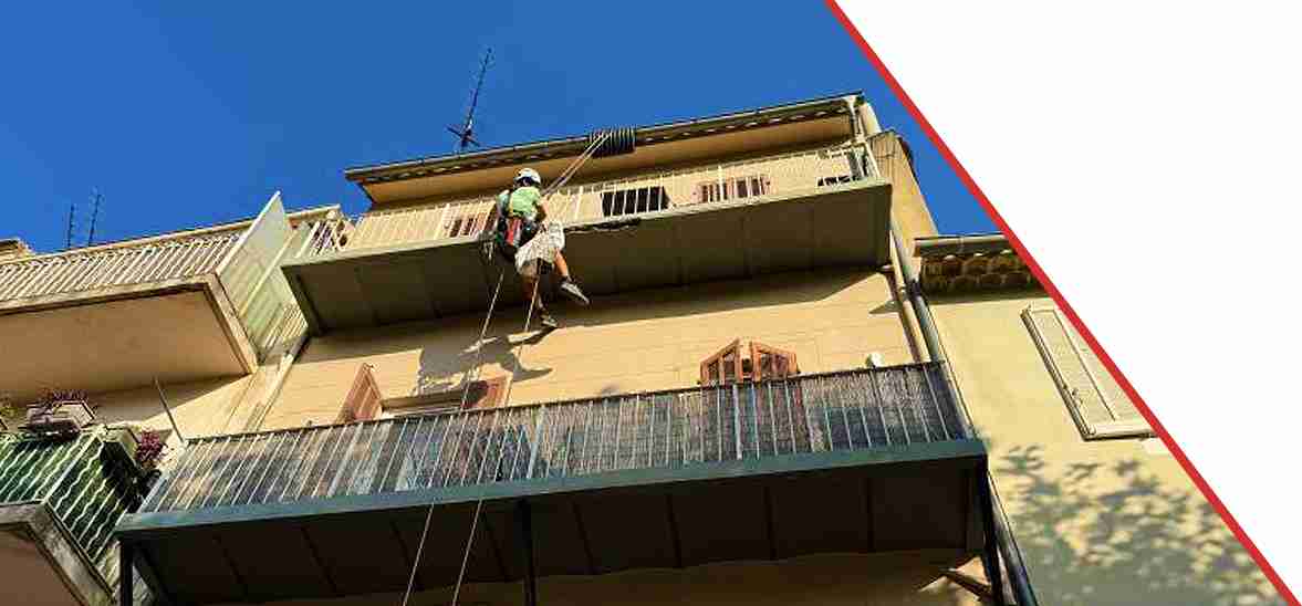 Toiture façade travaux accès diffile sur cordes façade Birgy couverture
